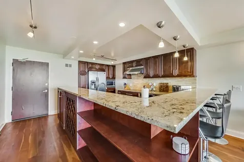 1850 North Clark Street Chicago IL 60614