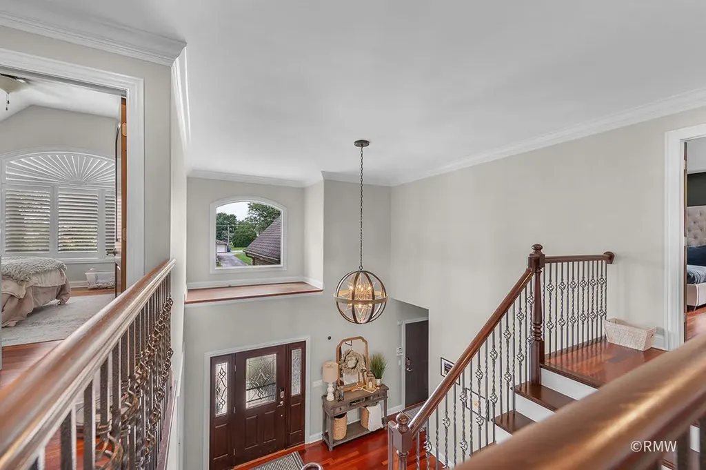 729 North 7th Avenue Addison IL 60101