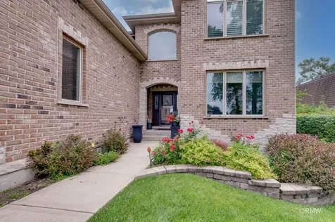 729 North 7th Avenue Addison IL 60101