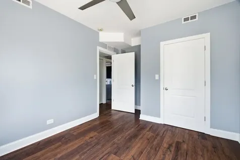 456 East 87th Place Chicago IL 60619