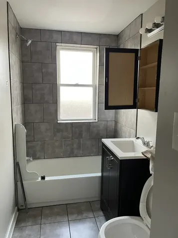 7922 South Marshfield Avenue Chicago IL 60620