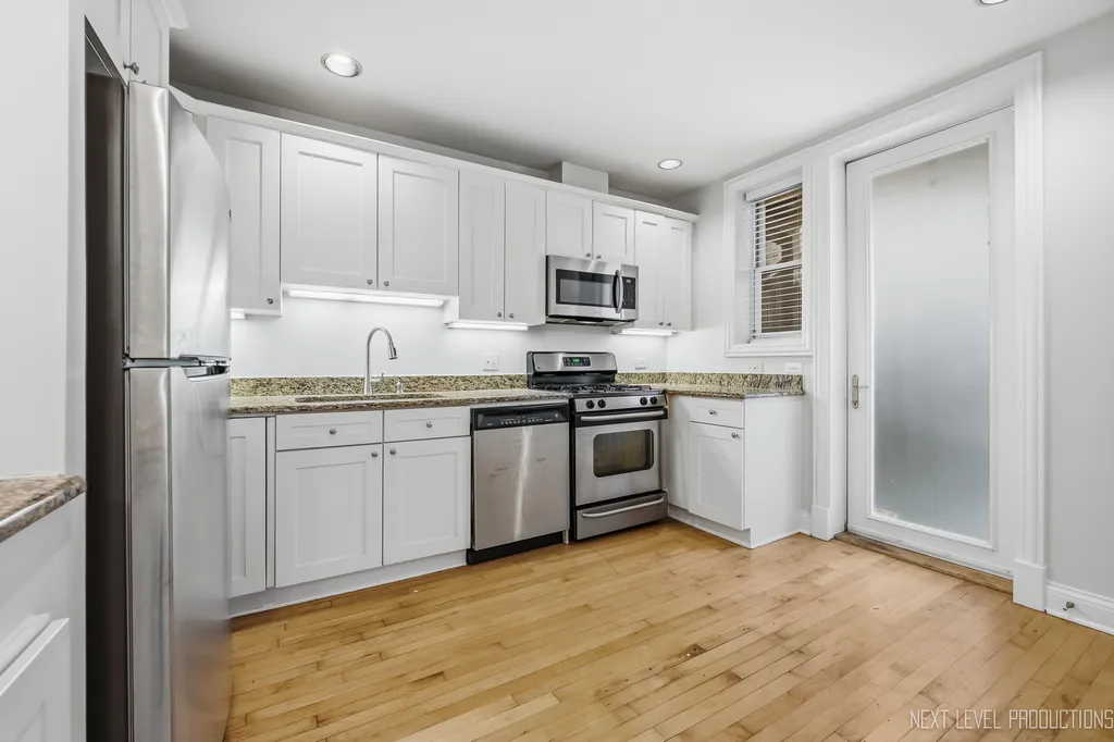 2013 West Concord Place Chicago IL 60647
