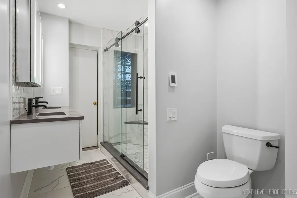 2013 West Concord Place Chicago IL 60647
