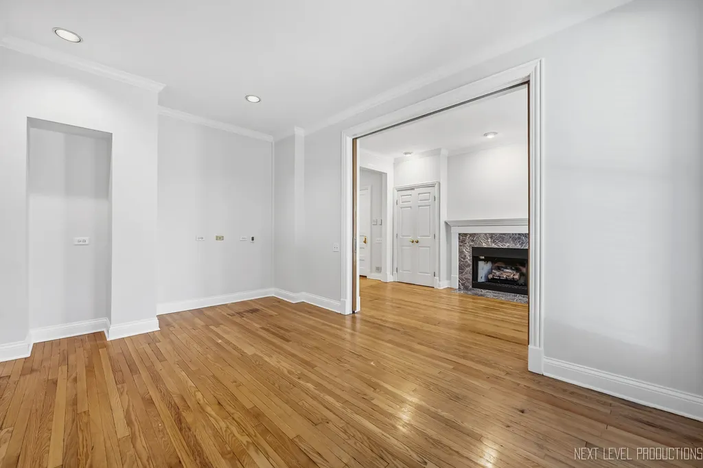 2013 West Concord Place Chicago IL 60647