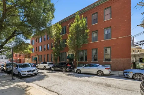 2013 West Concord Place Chicago IL 60647