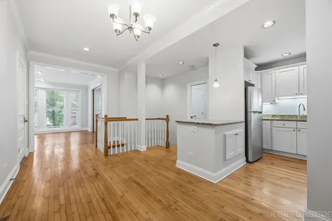 2013 West Concord Place Chicago IL 60647