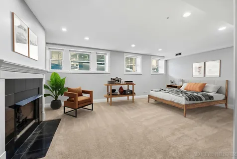 2013 West Concord Place Chicago IL 60647