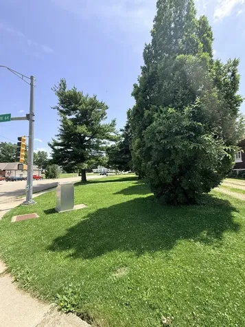 East Hitt Street Mount Morris IL 61054