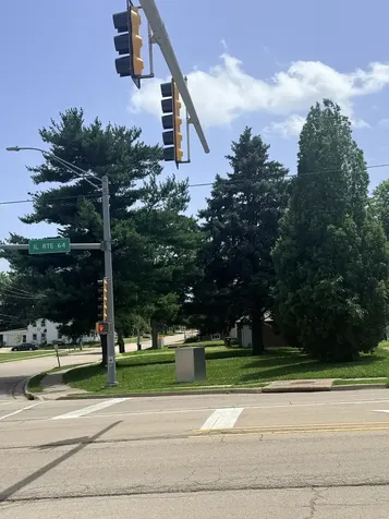 East Hitt Street Mount Morris IL 61054