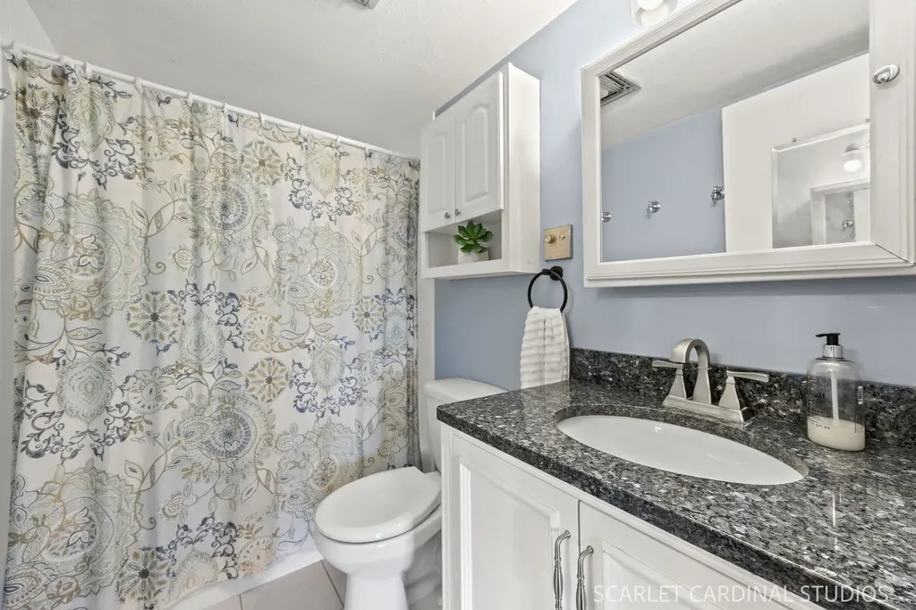 1060 North Mill Street Naperville IL 60563