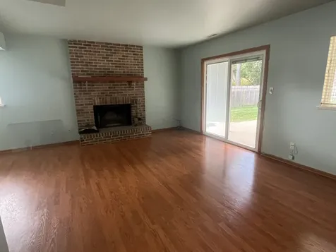 965 Amberwood Place Mchenry IL 60050