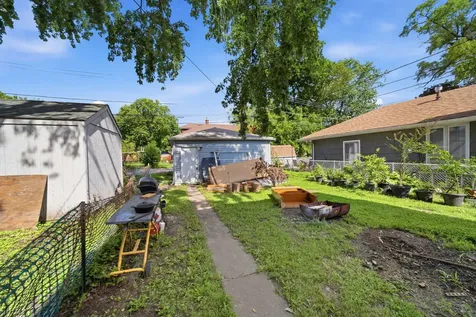 12353 Maple Avenue Blue Island IL 60406