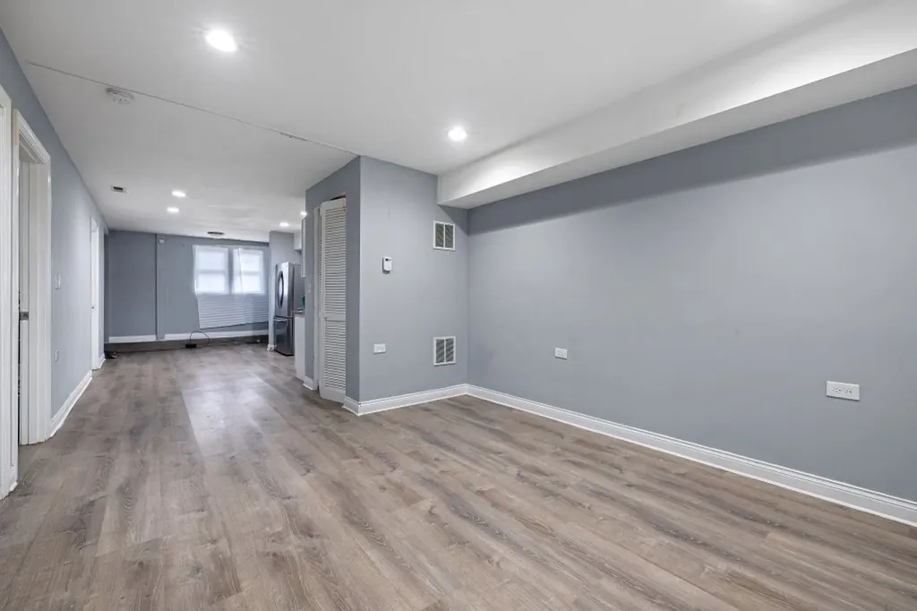 1615 South Komensky Avenue Chicago IL 60623