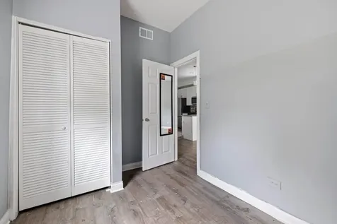 1615 South Komensky Avenue Chicago IL 60623