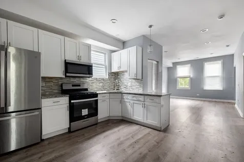 1615 South Komensky Avenue Chicago IL 60623