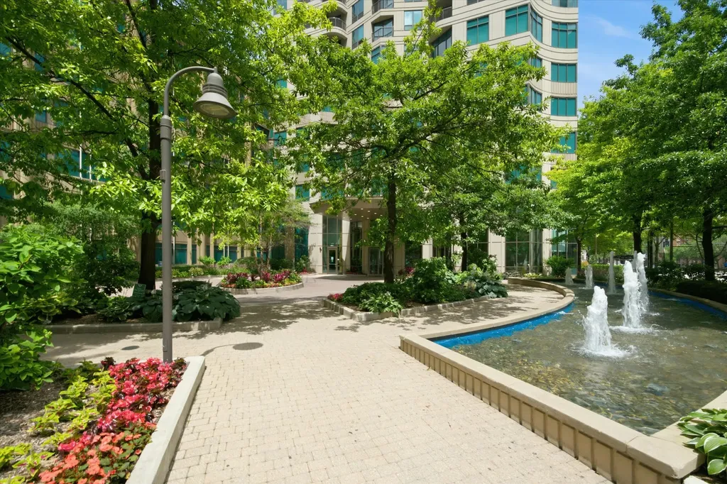 400 North Lasalle Drive Chicago IL 60654