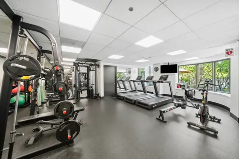 400 North Lasalle Drive Chicago IL 60654