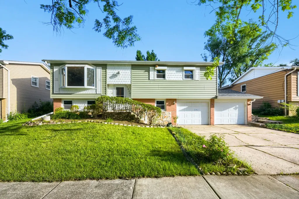 5839 Edward Drive Oak Forest IL 60452