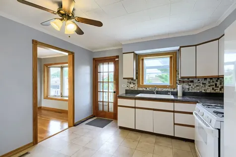 5839 Edward Drive Oak Forest IL 60452