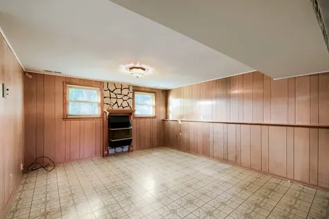 5839 Edward Drive Oak Forest IL 60452
