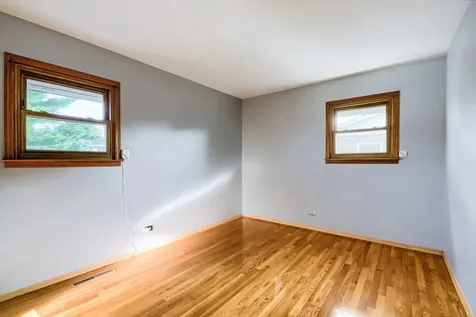 5839 Edward Drive Oak Forest IL 60452