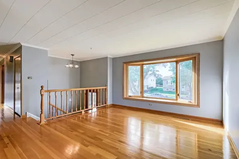 5839 Edward Drive Oak Forest IL 60452