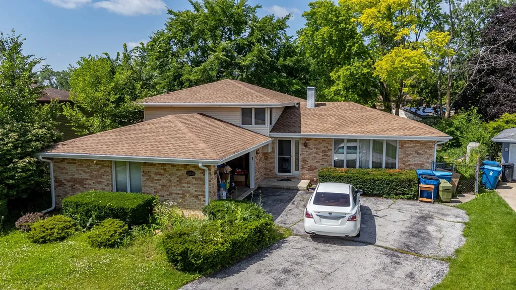12836 South Apple Lane Alsip IL 60803