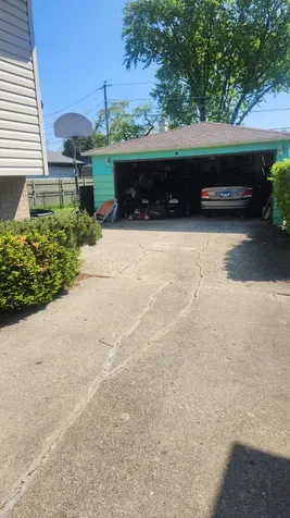 231 Lincoln Lane Wheeling IL 60090