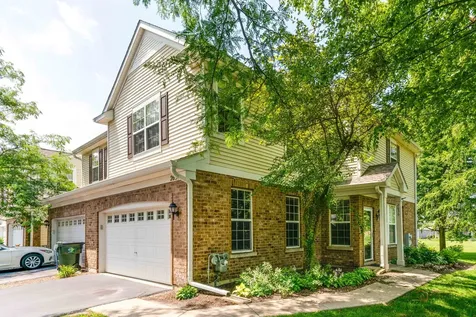 2636 Pondview Drive Algonquin IL 60102