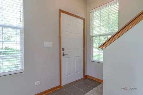 2636 Pondview Drive Algonquin IL 60102