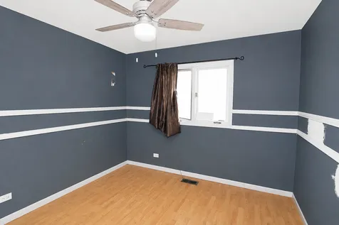 4N275 Avard Road West Chicago IL 60185