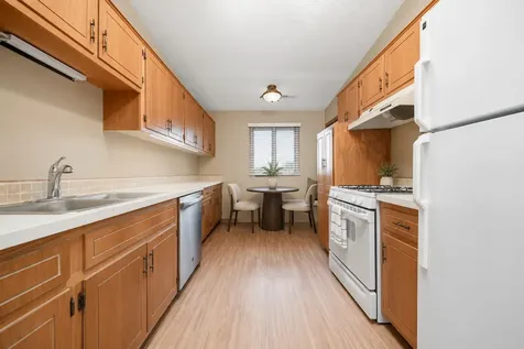 10521 South Roberts Road Palos Hills IL 60465