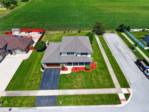1692 185TH Street Lansing IL 60438