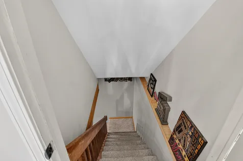1692 185TH Street Lansing IL 60438