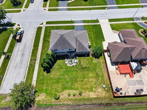 1692 185TH Street Lansing IL 60438