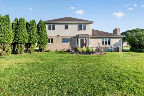 1692 185TH Street Lansing IL 60438