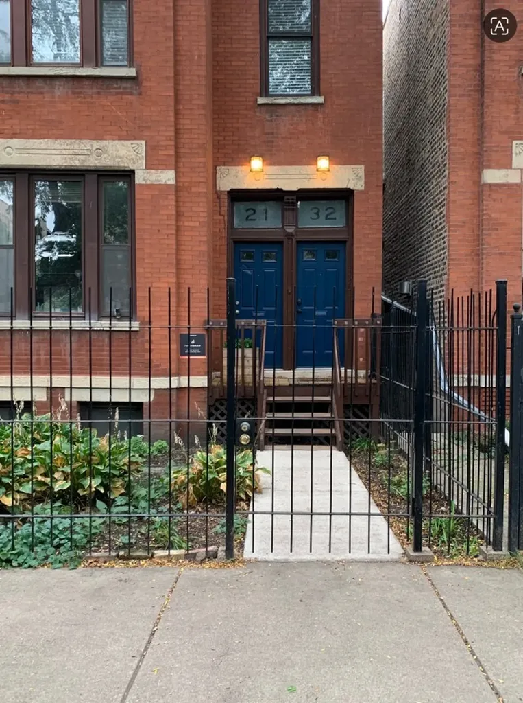 2132 West Potomac Avenue Chicago IL 60622