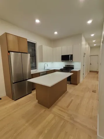 2132 West Potomac Avenue Chicago IL 60622