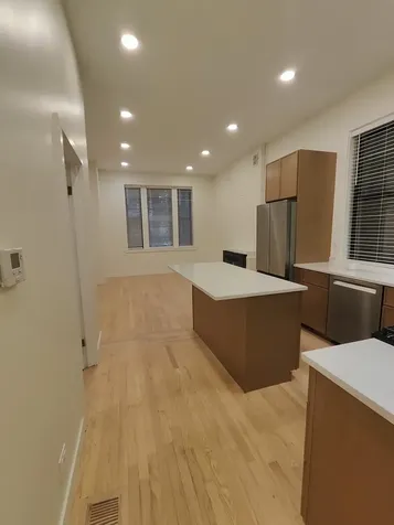 2132 West Potomac Avenue Chicago IL 60622
