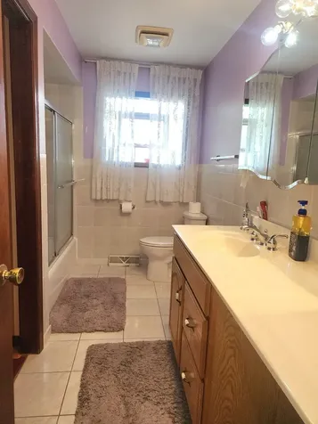 1629 Holly Lane Darien IL 60561