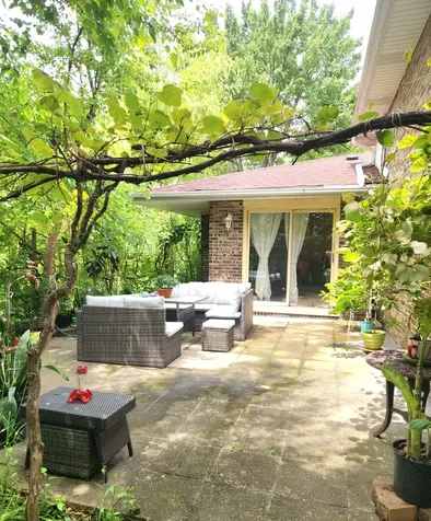 1629 Holly Lane Darien IL 60561