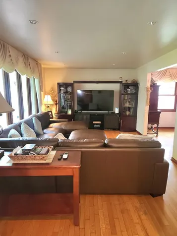 1629 Holly Lane Darien IL 60561
