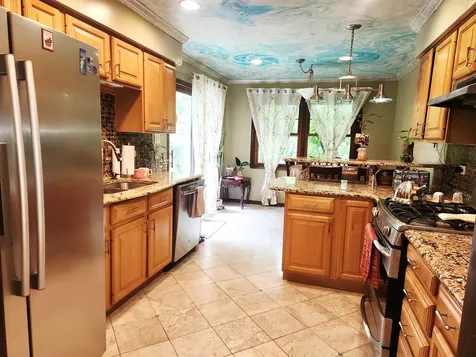 1629 Holly Lane Darien IL 60561