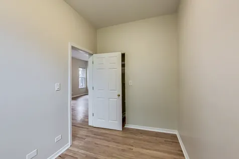 2323 North Cambridge Avenue Chicago IL 60614