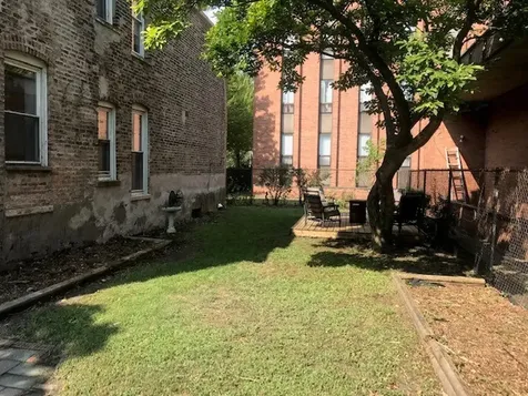 2323 North Cambridge Avenue Chicago IL 60614