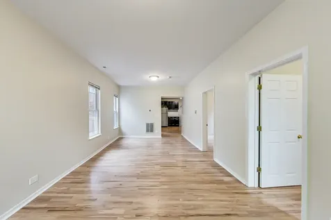 2323 North Cambridge Avenue Chicago IL 60614