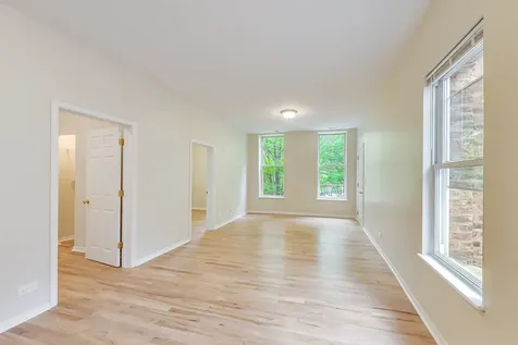 2323 North Cambridge Avenue Chicago IL 60614
