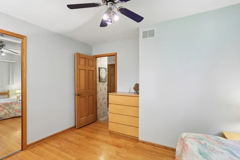 20W135 98TH Street Lemont IL 60439