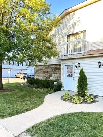 341 Jefferson Court Vernon Hills IL 60061