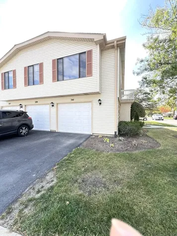 341 Jefferson Court Vernon Hills IL 60061